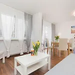 Apartment Jantar Center 2 *